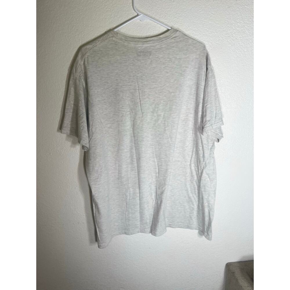 Levi's XXL men's light grey T-shirt w/design-used good - Picture 3 of 3